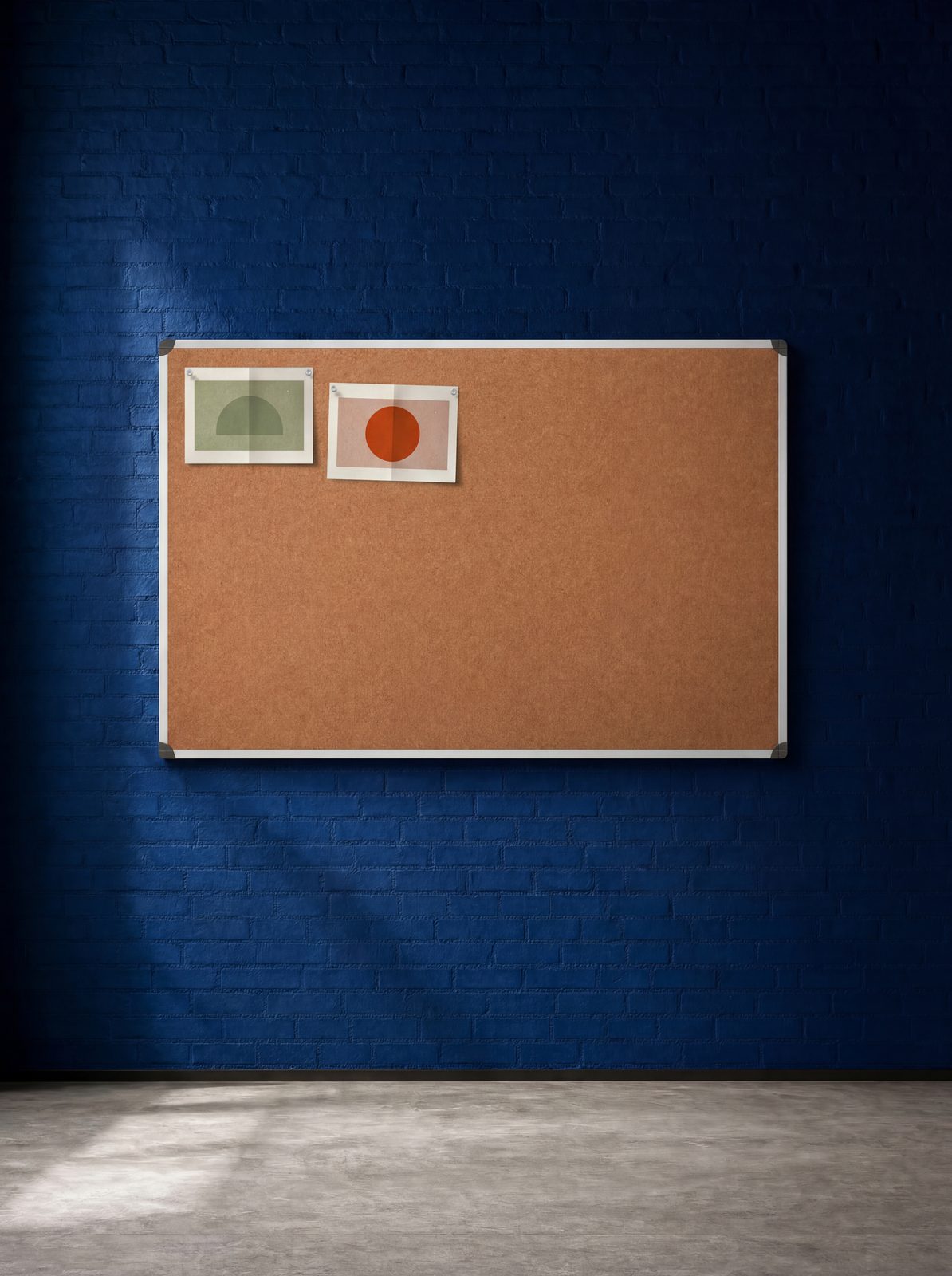 Classic Pinboard de corcho en pared de ladrillo azul — Pinboards Sisplamo